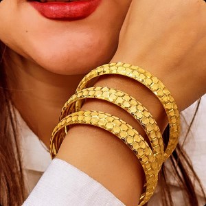 النگو-نیم-پوش-نقره-آبکاری-طلا-طرح-کندو-عرض-14میل